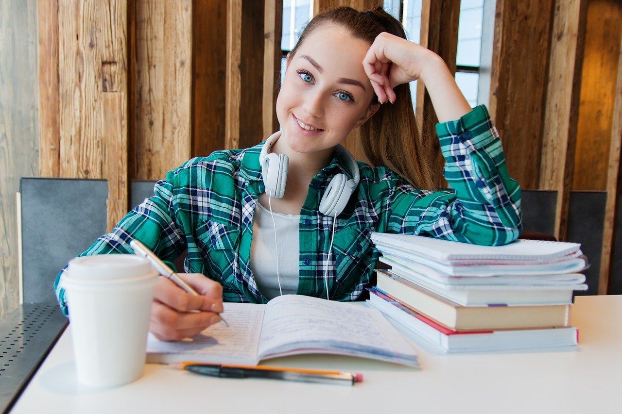 Read more about the article Tips and Tricks to Crack the IELTS exam